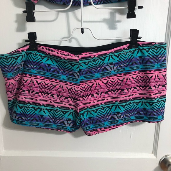 Tribal Swim Two Piece Size XXL - Picture 6 of 13